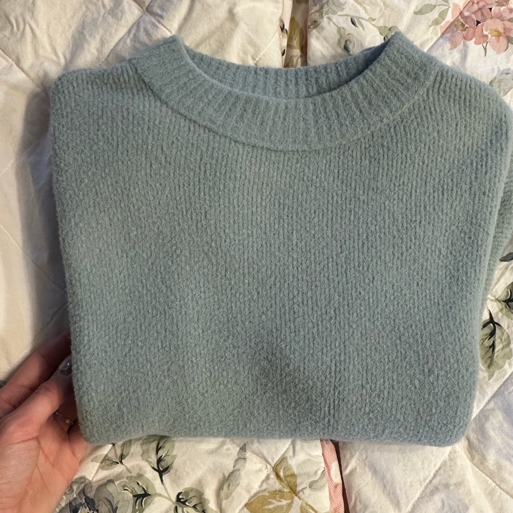 Abercrombie & Fitch Soft Blue Crew Neck Sweater